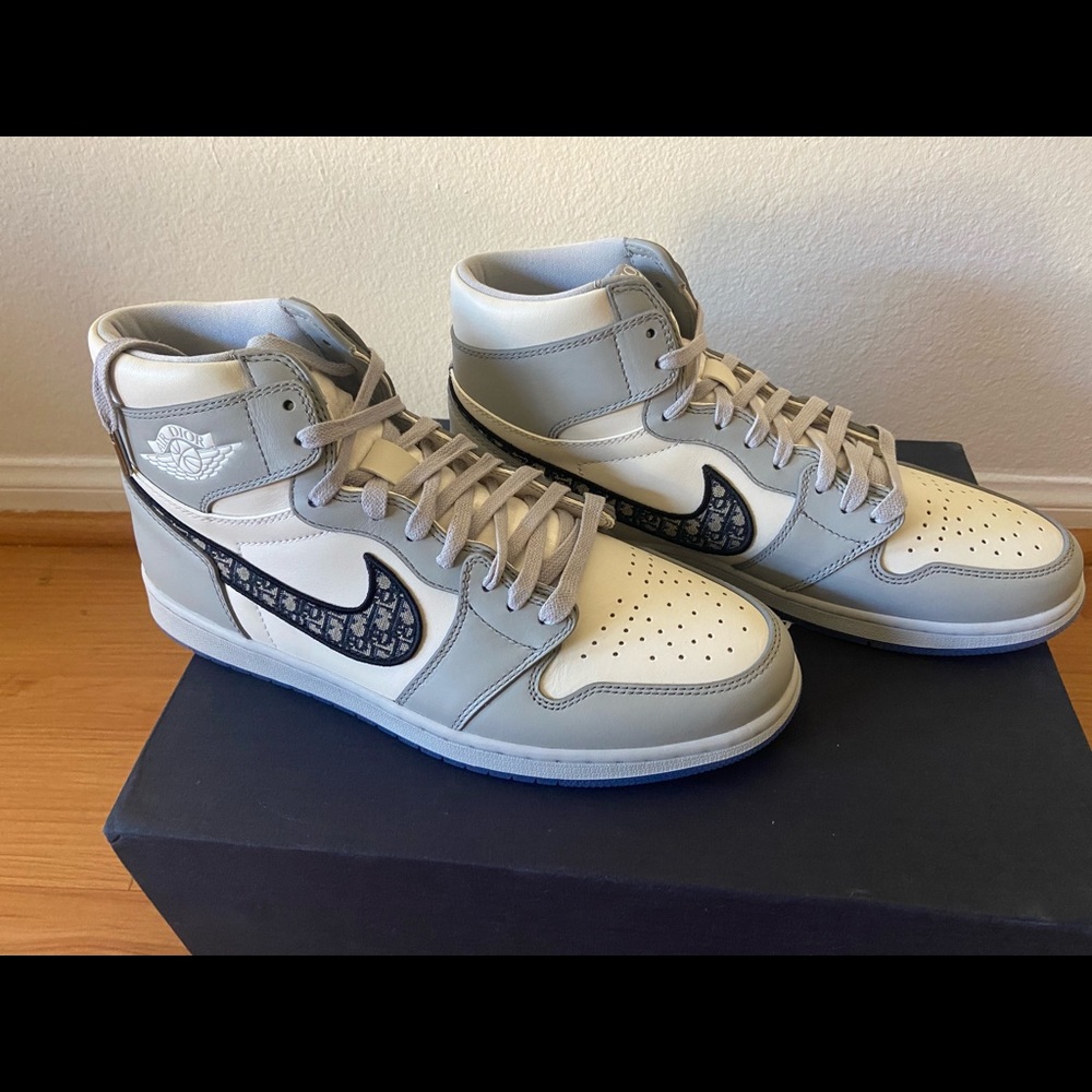 Dior Nike Air Jordan 1 - Picture 1 of 11